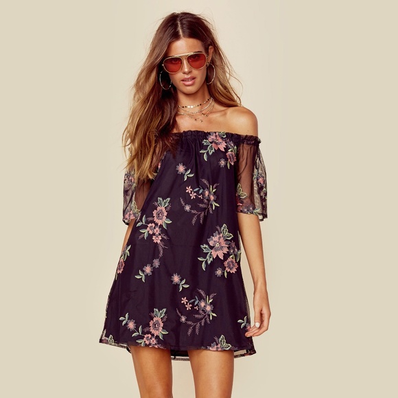 ⚡️[BB Dakota] Embroidered Floral Mini Dress - Picture 4 of 8